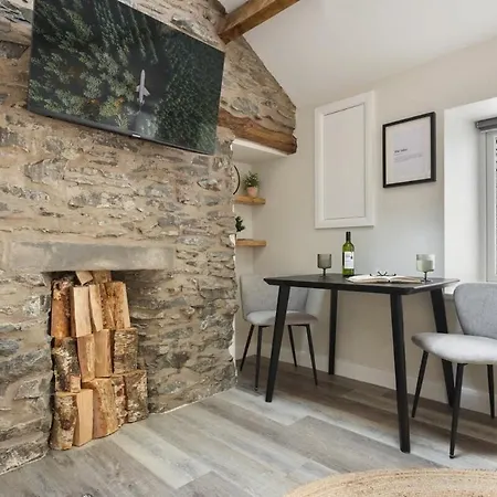 The Ferry View Apartment Bowness-on-Windermere